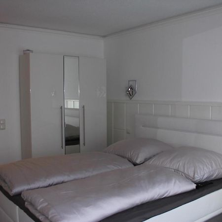 Luxuswohnung renoviert am Plöner See mit eigenem Steg App 13 Bosau Exterior foto