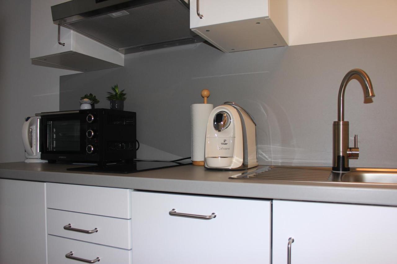Luxuswohnung renoviert am Plöner See mit eigenem Steg App 13 Bosau Exterior foto